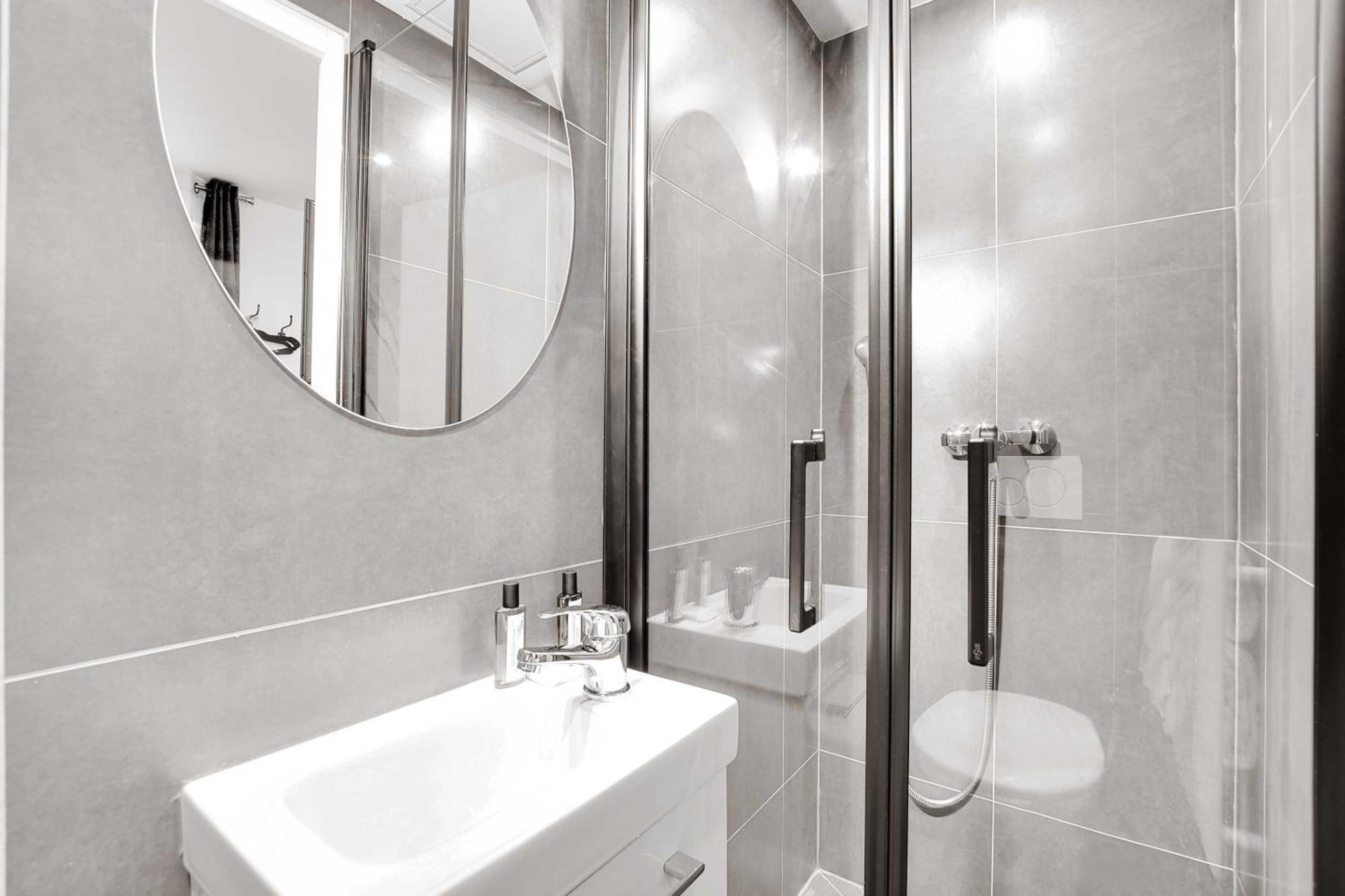 Charming Studio - 2P With Ac Near Montmartre 파리 외부 사진